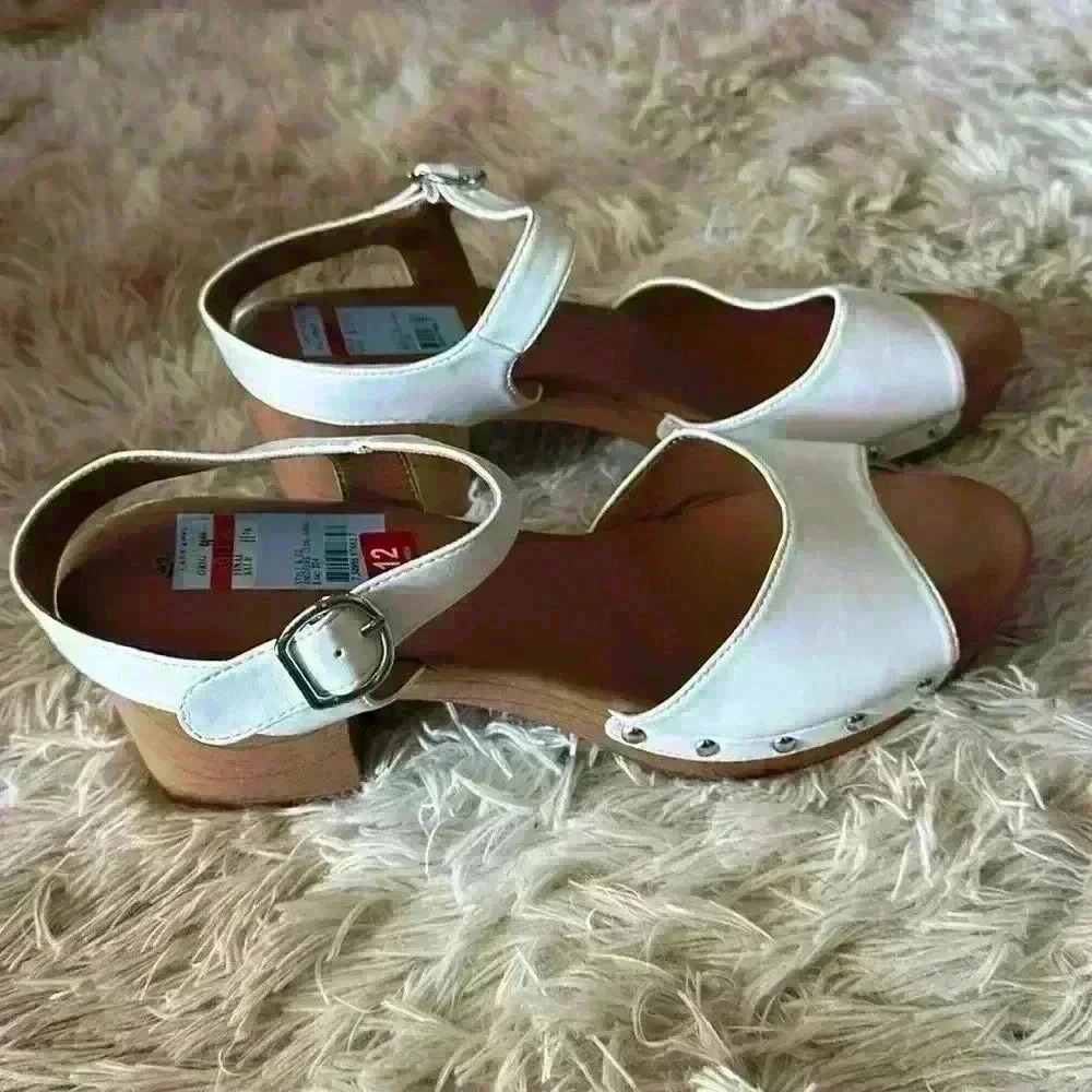 Elegant White Women's Sandals